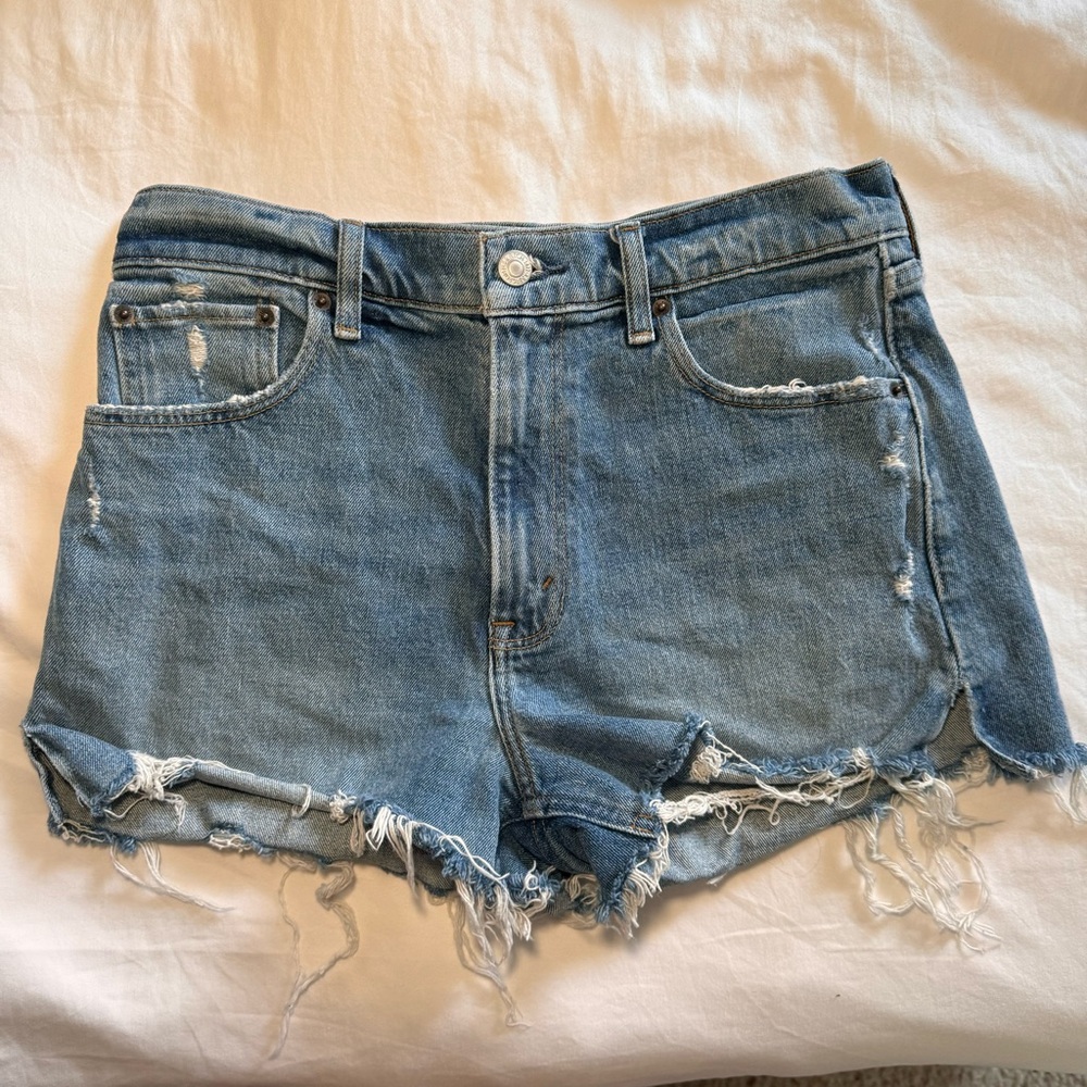 A&F High Rise Mom Short - Picture 2 of 5